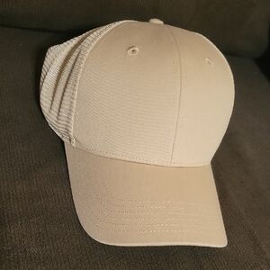 Pro Player Basket Ball Beige Mesh Back Adjustable Hat Brim 7"